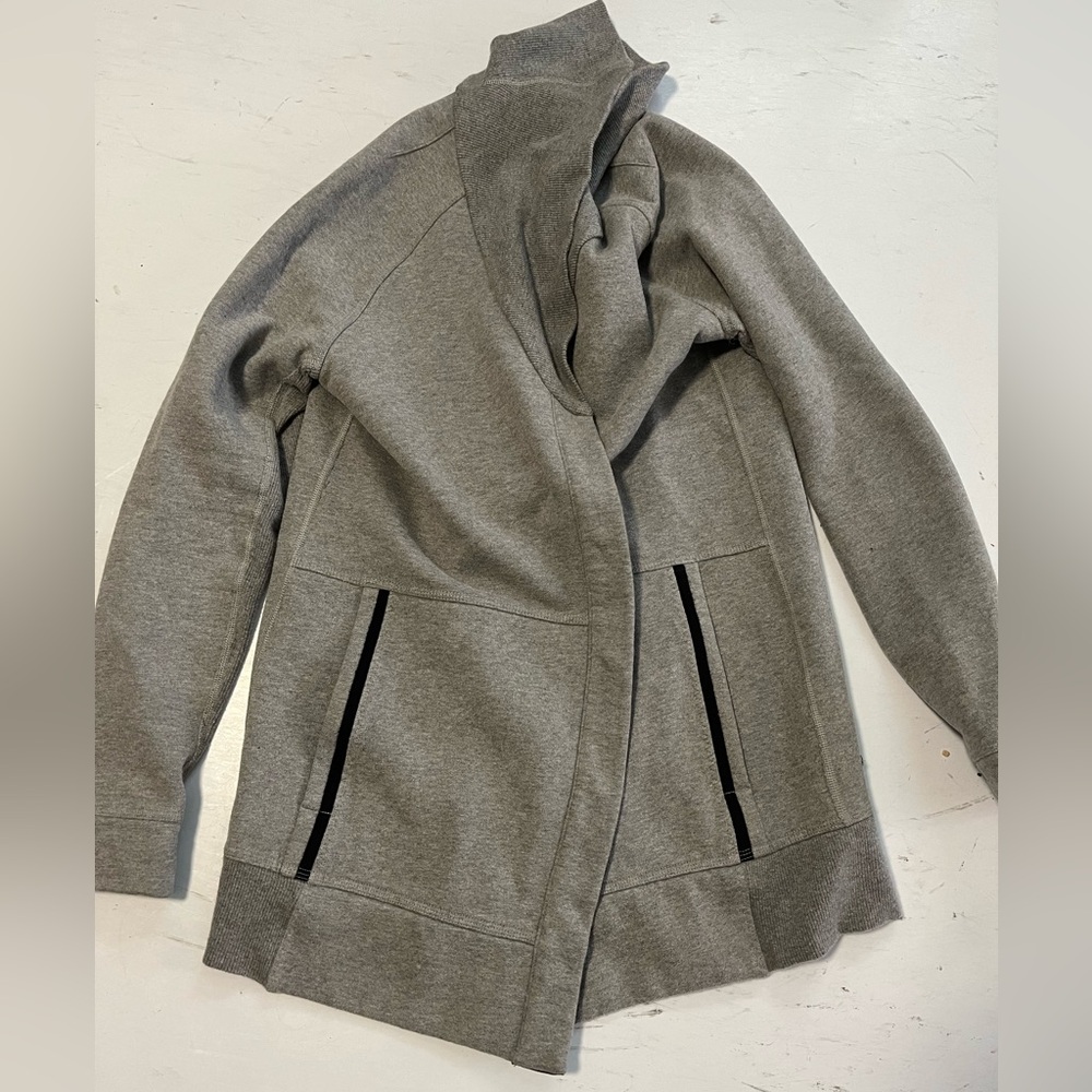Lululemon Athletica Gray Cardigan Sweater